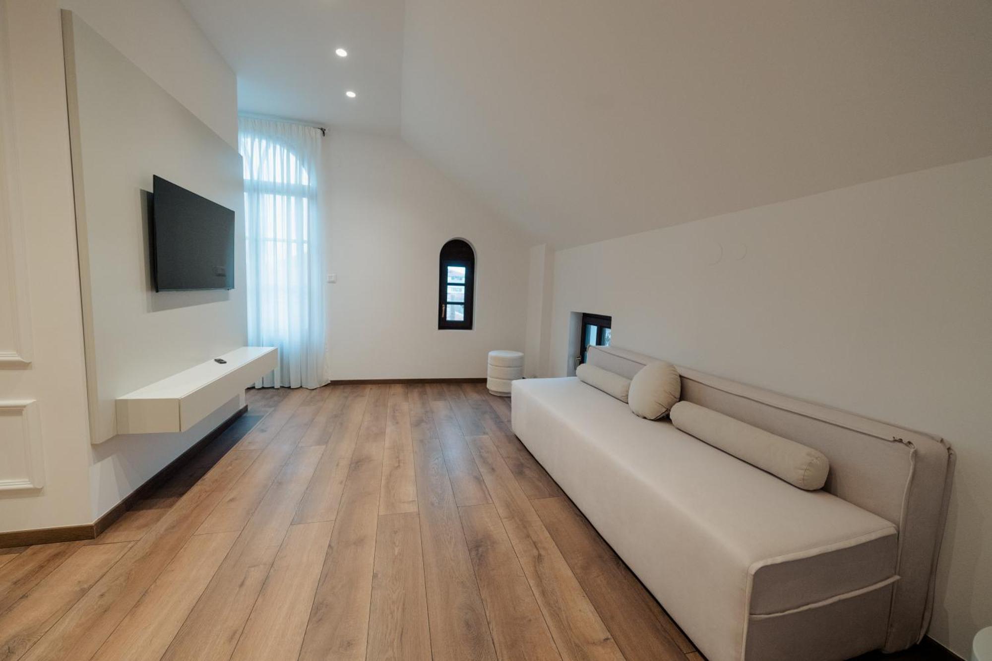 Emerald Suites Florina Eksteriør billede